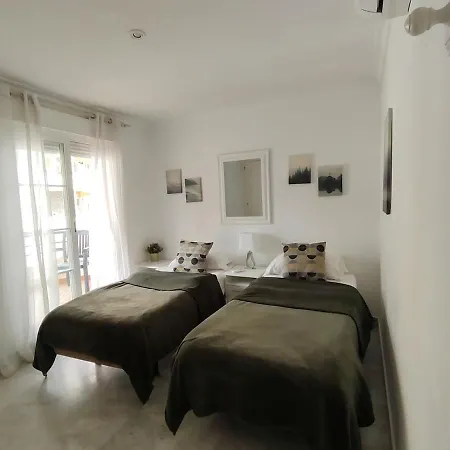 Luxury Near P Banus Sea And Mountain Views شقة